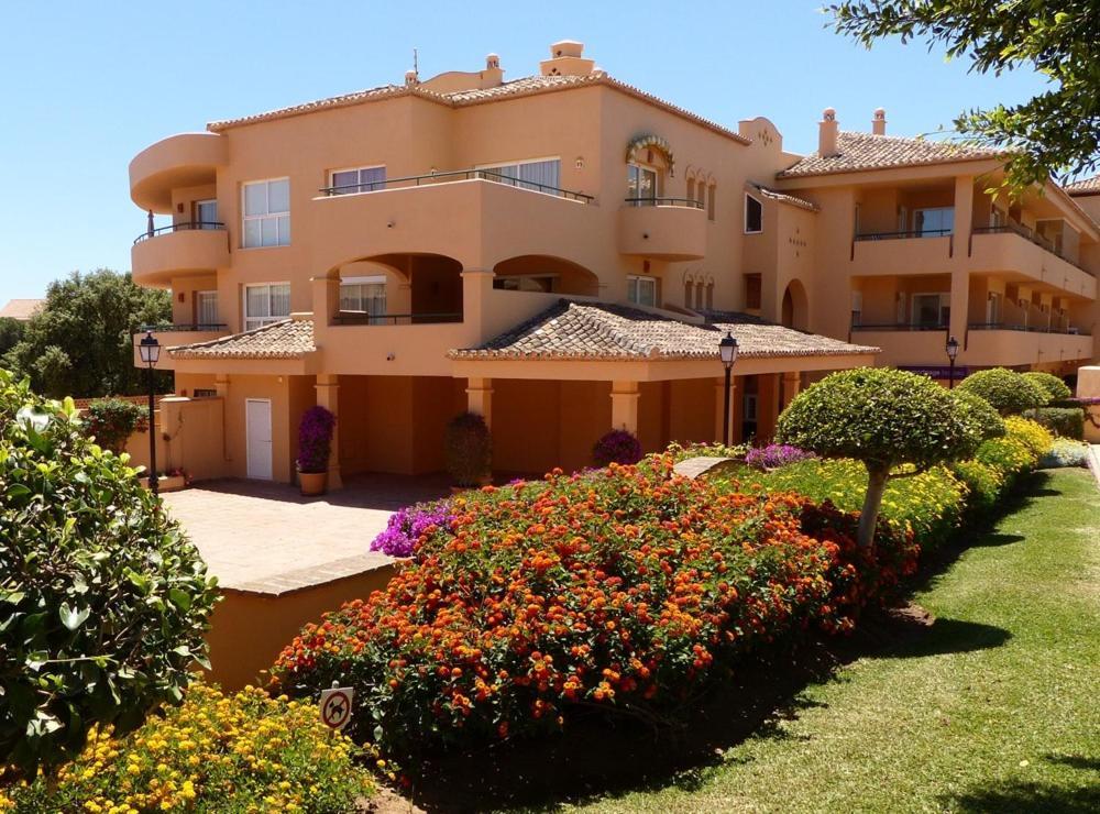 Golf & .apto 2 Bedroom Santa Maria Golf